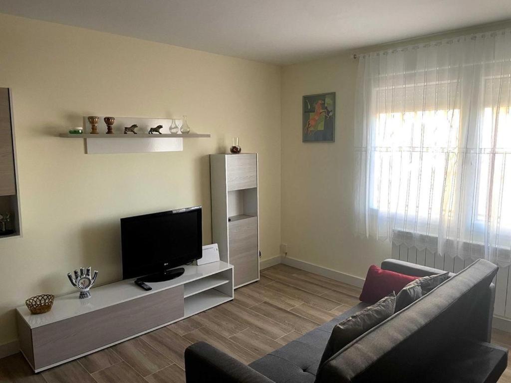 Apartamento Turistico Avila Vut Экстерьер фото